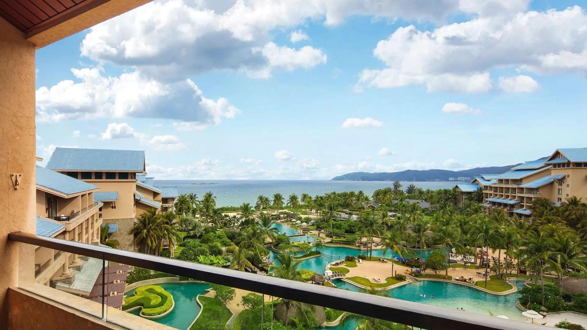 Hilton Sanya Yalong Bay Resort & Spa