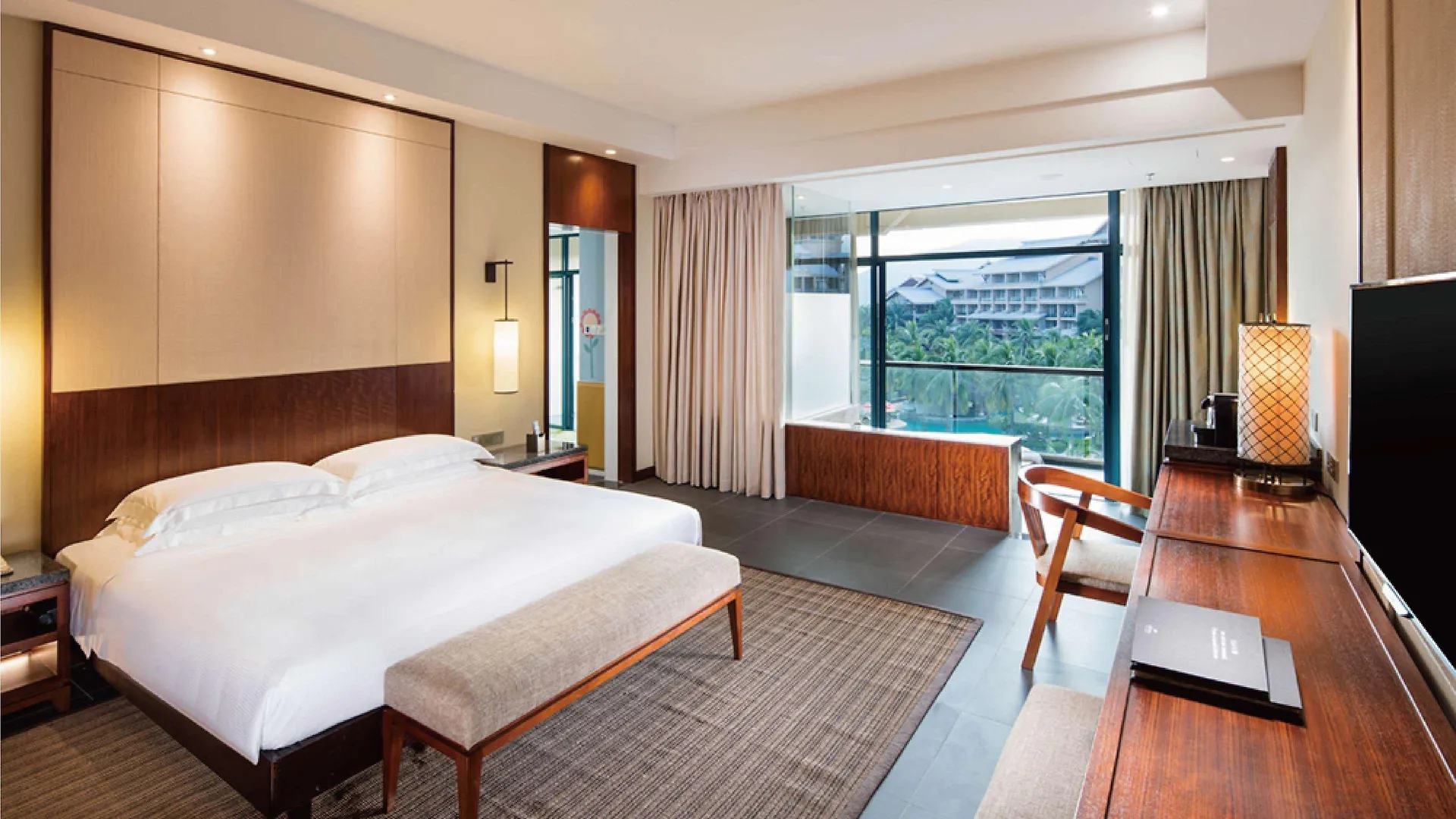 Hilton Sanya Yalong Bay Resort & Spa