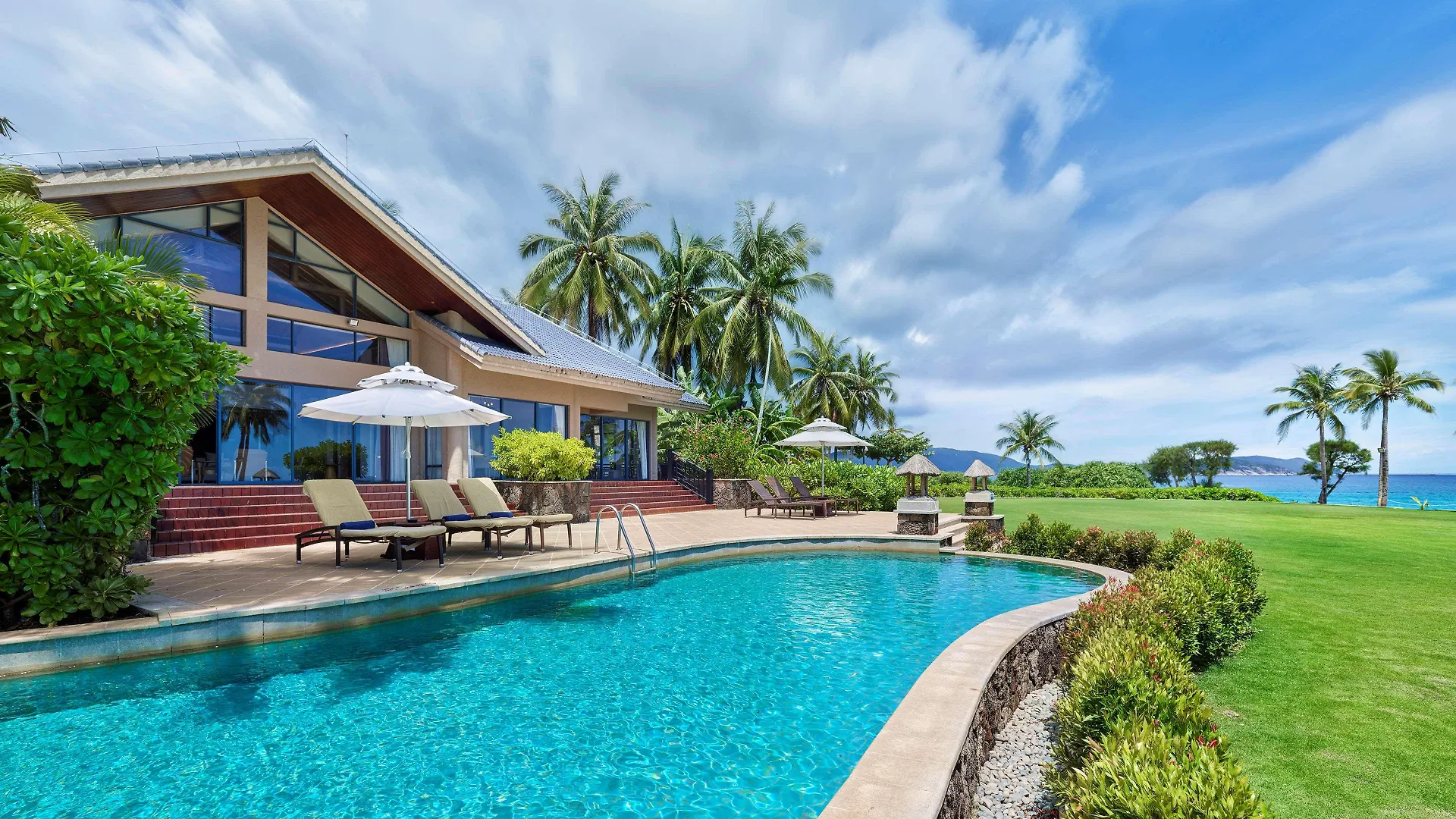 Hilton Sanya Yalong Bay Resort & Spa